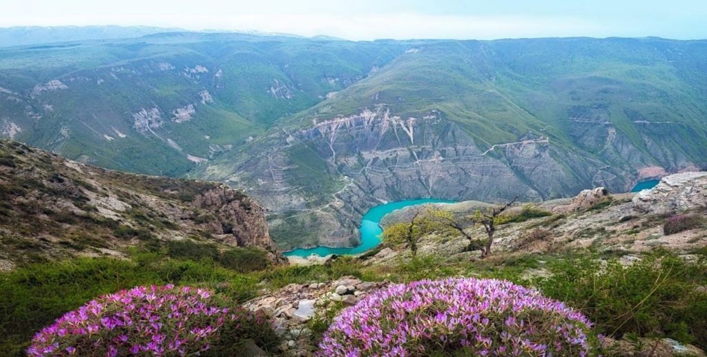 ВЫХОДНЫЕ В ГОРАХ - фото 1